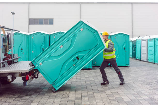 Best Portable restroom trailer rental  in Newark, NJ
