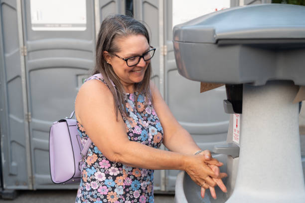 Best Sanitation services for porta potties  in Newark, NJ